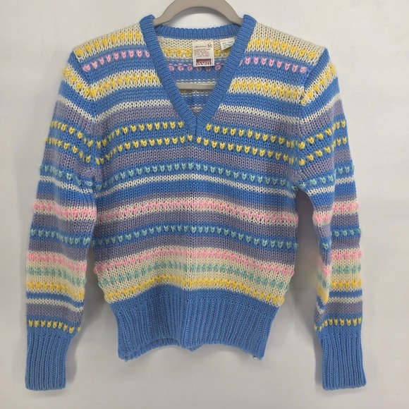 Montgomery Ward Sweaters - Montgomery Ward Womens Medium Striped Knit V Neck Acrylic Sweater Blue Pastel